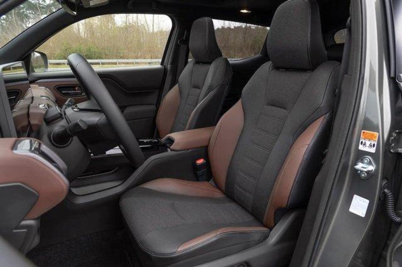 Suzuki VITARA e Select 49 kWh | INTRODUCTIE CADEAU t.w.v. ¤ 500,- | Alle kleuren leverbaar!