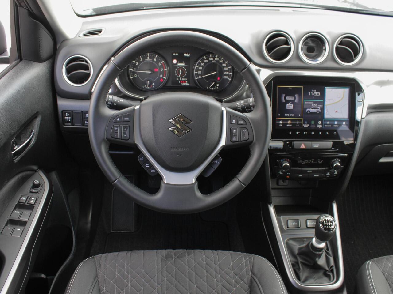 Suzuki VITARA 1.4 Boosterjet Style Smart Hybrid | ¤ 1850,- FRISSE START VOORDEEL! | Alle kleuren leverbaar!