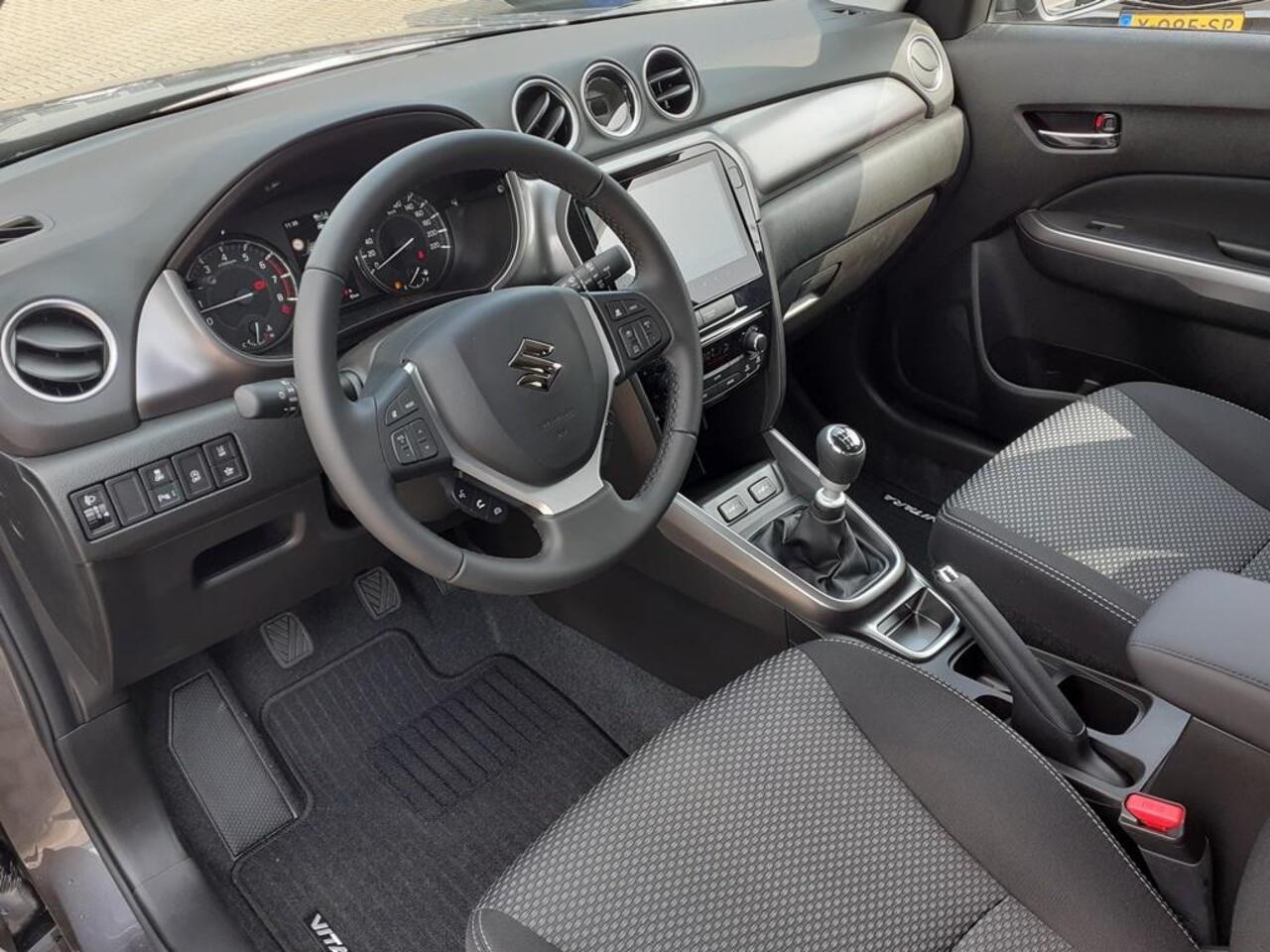 Suzuki VITARA 1.4 Boosterjet Smart Hybrid Select Mengelers actieprijs: ¤ 31.089,00*