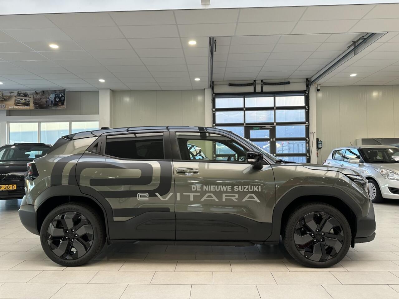 Suzuki VITARA E-Vitara 61 kWh Style [ NU BIJ ONS IN DE SHOWROOM I 10 JAAR GARANTIE ]
