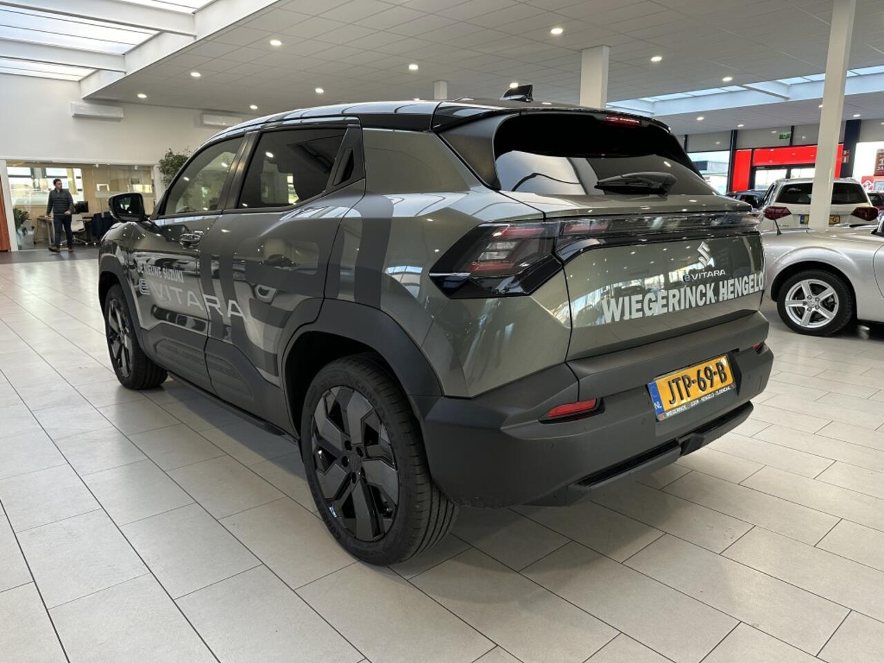 Suzuki VITARA E-Vitara 61 kWh Style [ NU BIJ ONS IN DE SHOWROOM I 10 JAAR GARANTIE ]