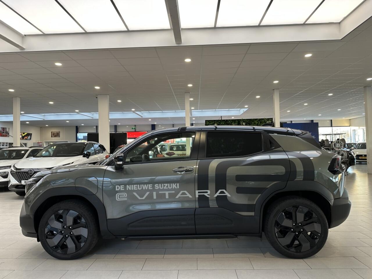 Suzuki VITARA E-Vitara 61 kWh Style [ NU BIJ ONS IN DE SHOWROOM I 10 JAAR GARANTIE ]