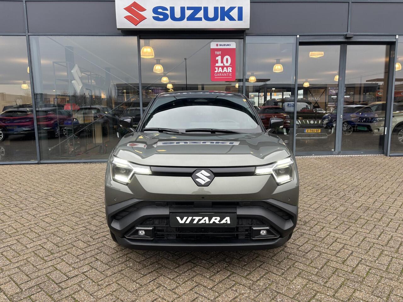 Suzuki VITARA e Style 61 kWh | V.A. ¤ 31.995,- | 426 KM Bereik | Tot 10 jaar garantie