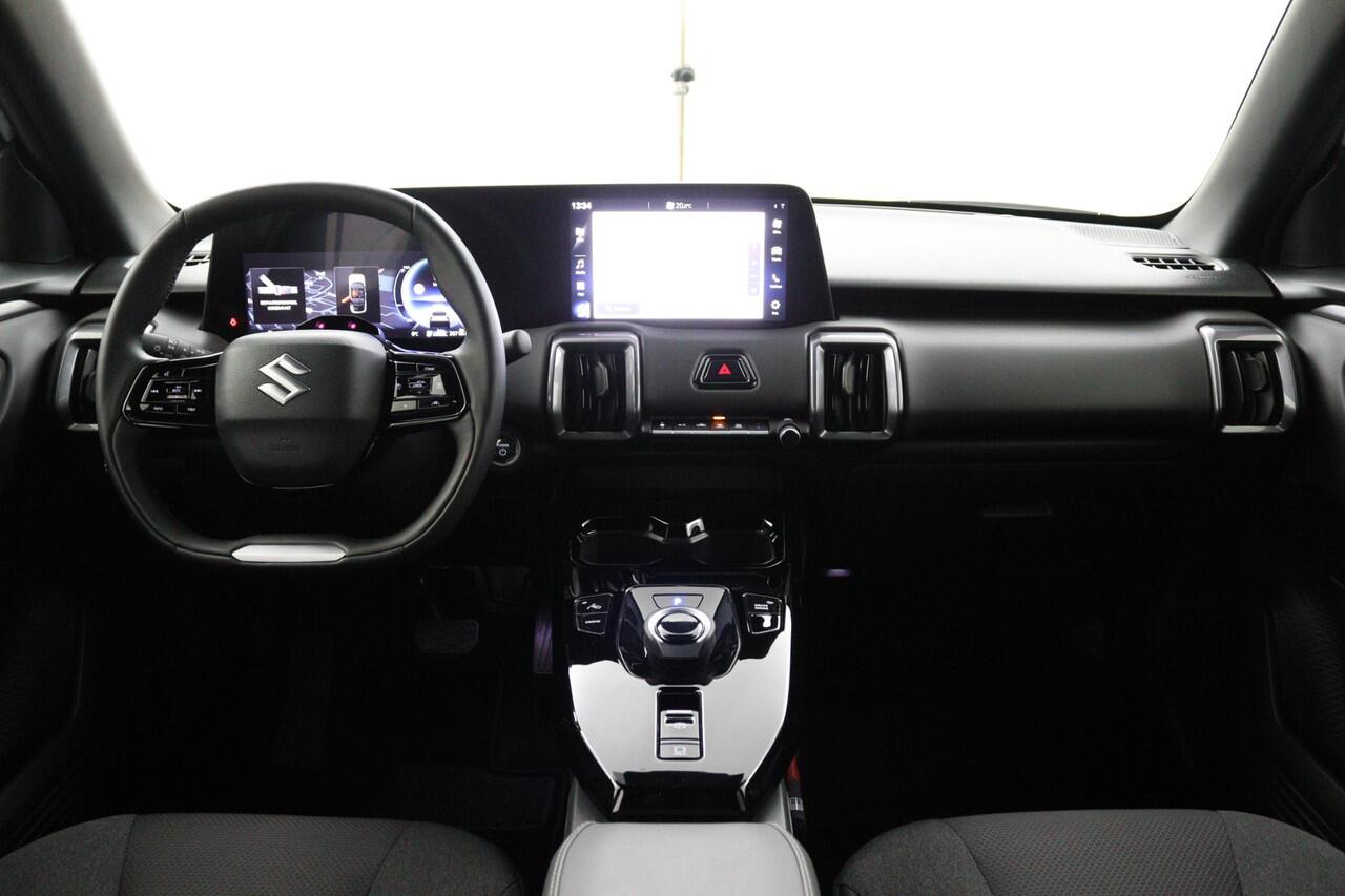 Suzuki VITARA e Select 61 kWh | Grote Accupakket | Stoel en Stuurverwarming | Draadloos Apple Carplay & Android Auto | Keyless Entry | 10 Jaar Garantie | Parkeersensoren Rondom |