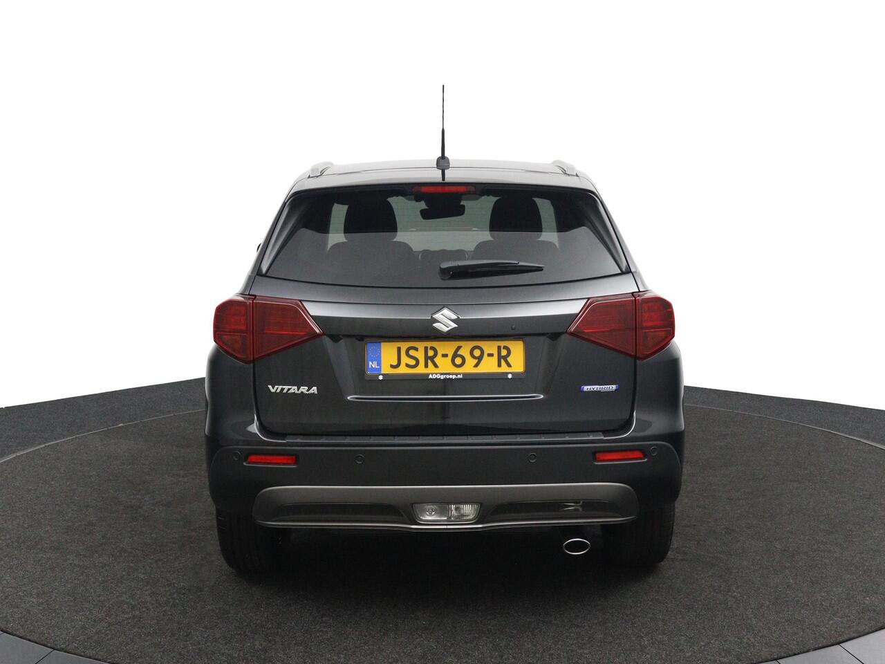 Suzuki VITARA 1.4 Boosterjet Smart Hybrid Select Black Edition | ADG BLACK EDITION | Treeplanken | Automaat | Keyless Entry | Stoelverwarming | Parkeersensoren | Grootscherm Navigatie |