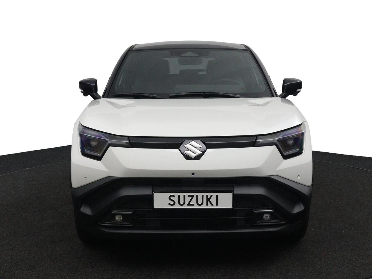 Suzuki VITARA e Style 61 kWh | Elektrisch verstelbare Bestuurdersstoel | Panorama dak | Alcantara Bekleding | Parkeersensoren Rondom | Stuur en Stoelverwarming |