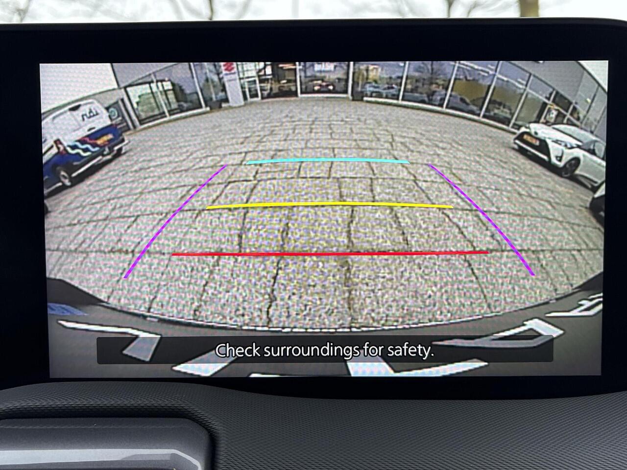 Suzuki VITARA e Select 61 kWh **ARTIC WHITE/ ELEKTRISCH/ DIRECT LEVERBAAR**