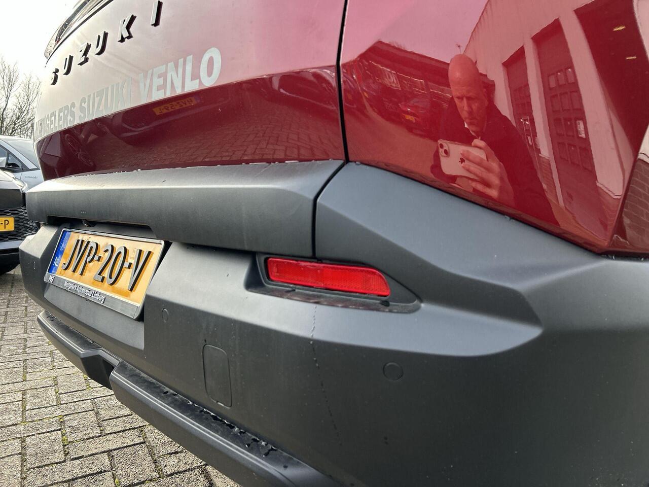 Suzuki VITARA e Style 61 kWh RIJKLAAR | Demo | 360 Camera | Navigatie | Diverse accessoires