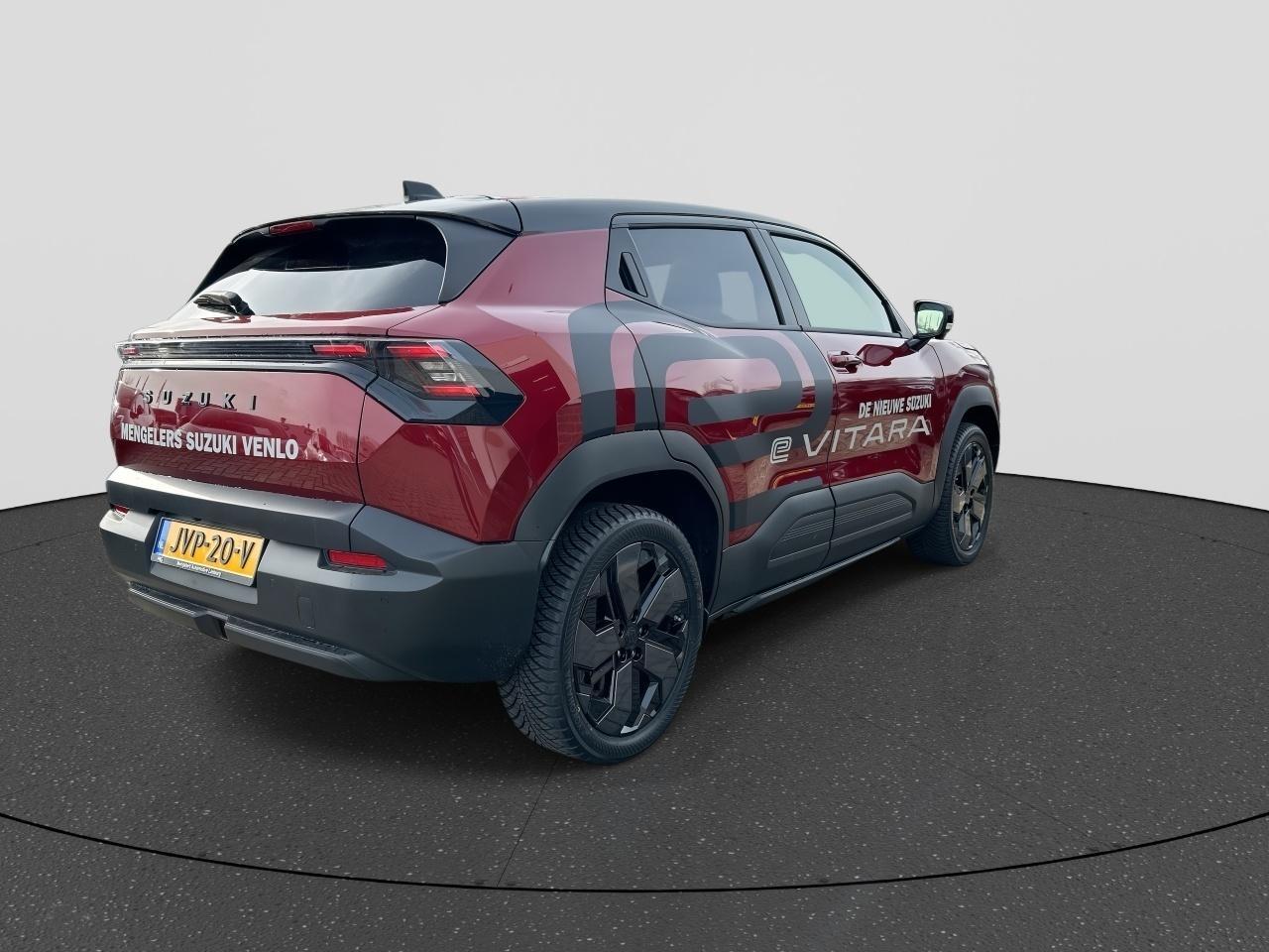 Suzuki VITARA e Style 61 kWh RIJKLAAR | Demo | 360 Camera | Navigatie | Diverse accessoires