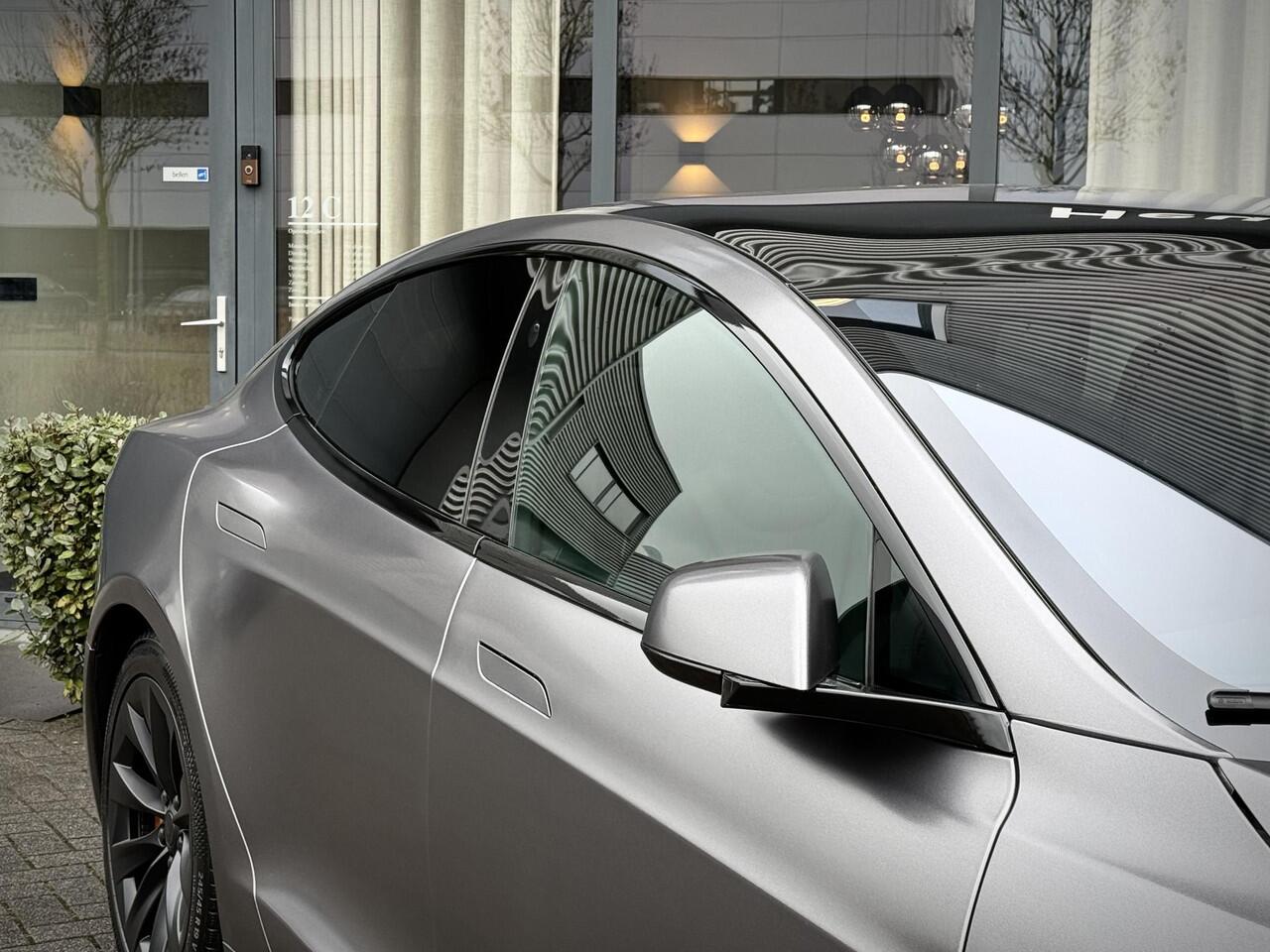 Tesla MODEL S Long Range Raven Pano/Trekhaak/Sport Seats/Pilot