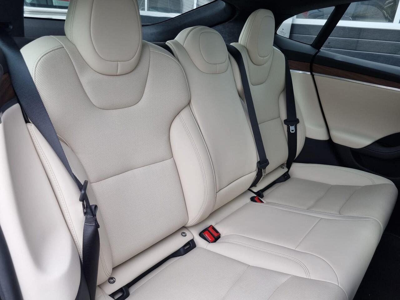 Tesla MODEL S Longe Range / 21" Arachnid / Enhanced Autopilot 4.0 / BTW auto / Creme Premium Interieur