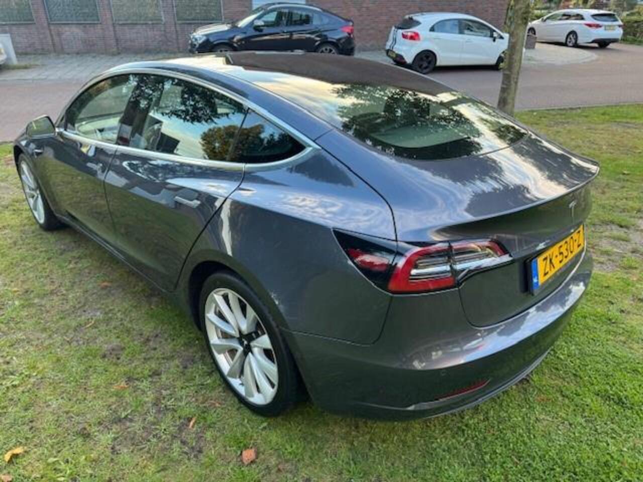 Tesla Model 3 LONG RANGE AWD 75KWH/351PK/LEER/PANO/FABRIEKSGARANTIE