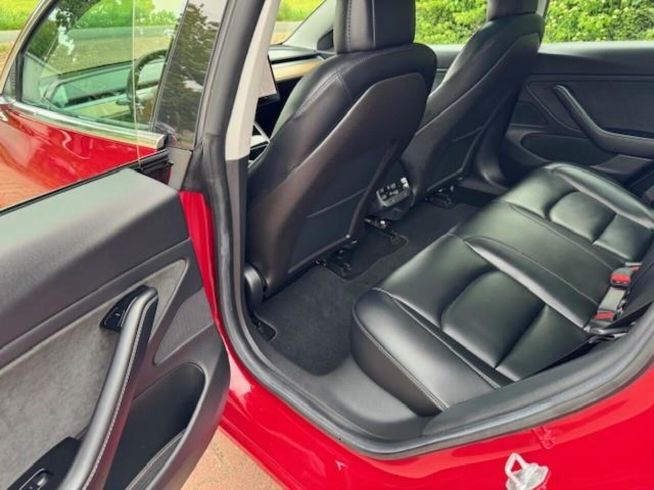 Tesla Model 3 LANG RANGE AWD 75KWH 351PK BETA/PANO/LEER/FABRIEKSGARANTIE