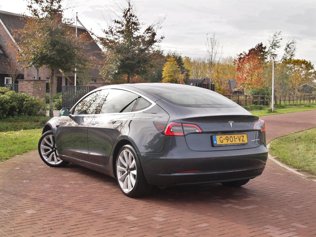 Tesla Model 3 Long Range AWD 75 kWh | Panoramdak | Camera | Marge Auto |