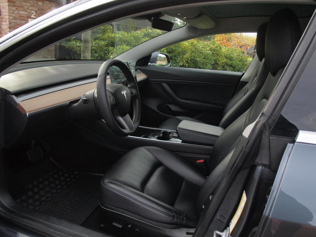 Tesla Model 3 Long Range AWD 75 kWh | Panoramdak | Camera | Marge Auto |