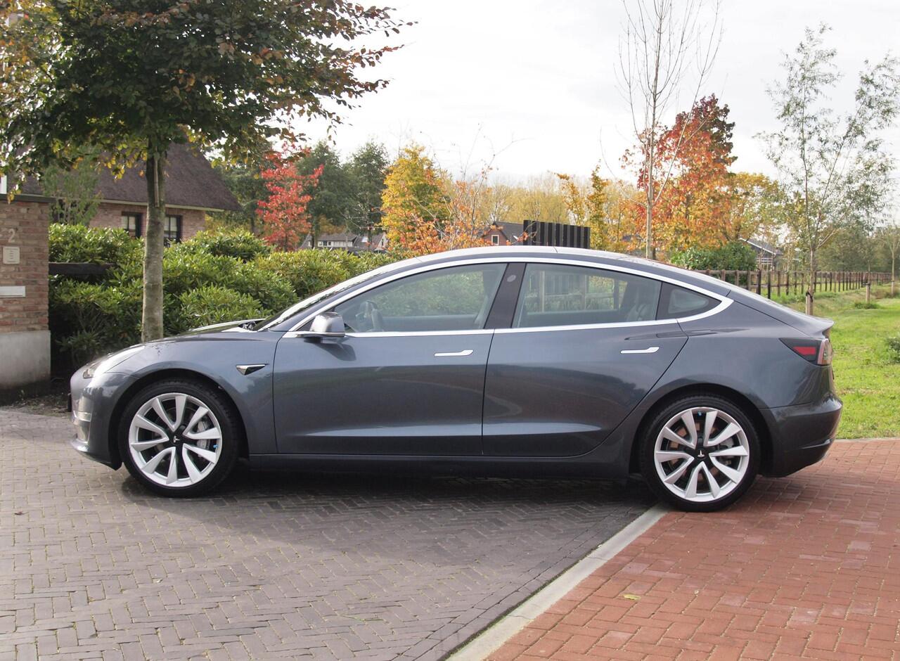 Tesla Model 3 Long Range AWD 75 kWh | Panoramdak | Camera | Marge Auto |