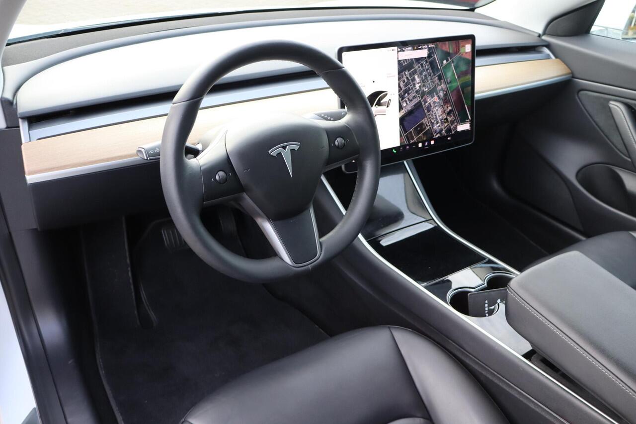 Tesla Model 3 Long Range AWD 75 kWh Autopilot computer 3.0, SOH 90,4%, Panoramadak, Cruise control, Lederen interieur