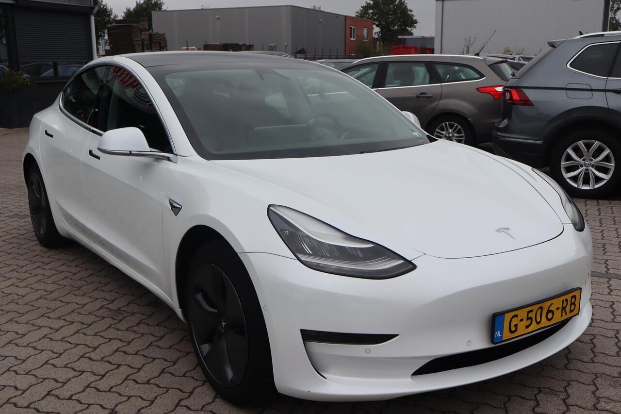 Tesla Model 3 Long Range AWD 75 kWh 90% SOH, (¤15.690,- excl. BTW), Autopilot computer 3.0 , Camera, Panoramadak, Lederen interieur