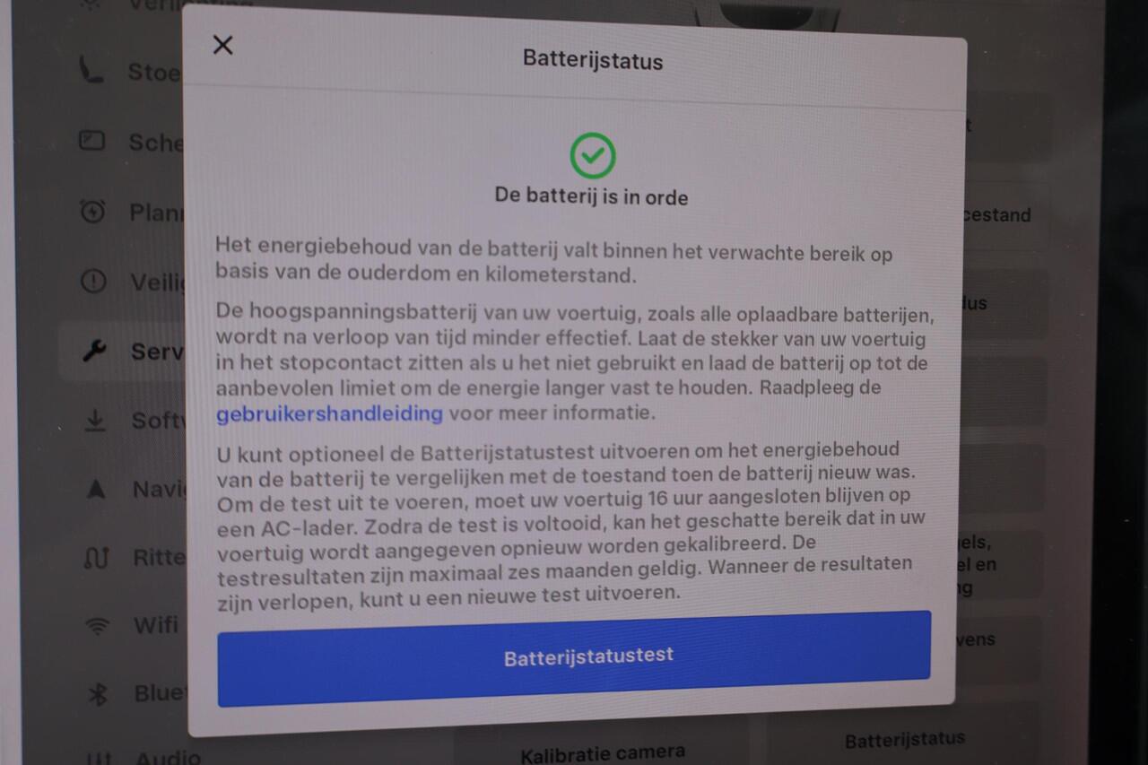 Tesla Model 3 Long Range AWD 75 kWh 90% SOH, (¤15.690,- excl. BTW), Autopilot computer 3.0 , Camera, Panoramadak, Lederen interieur