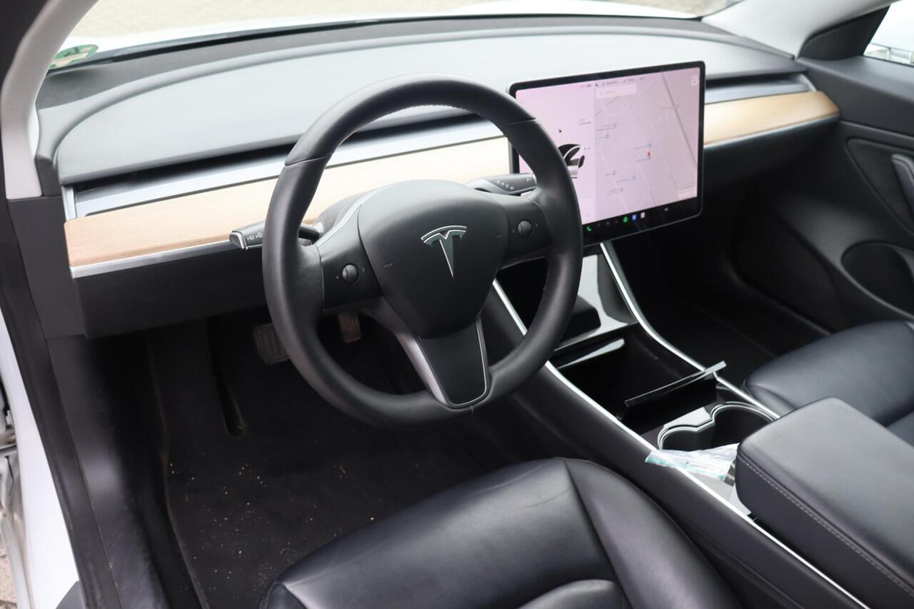 Tesla Model 3 Long Range AWD 75 kWh 90% SOH, (¤15.690,- excl. BTW), Autopilot computer 3.0 , Camera, Panoramadak, Lederen interieur