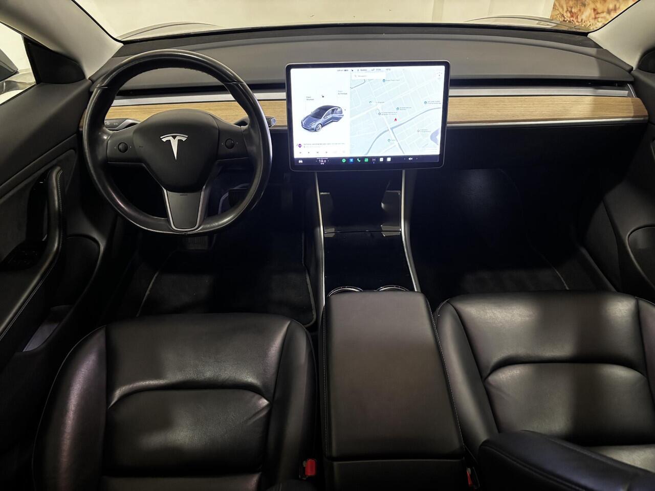 Tesla Model 3 Long Range AWD 75 kWh | 19 inch Lichtmetalen velgen | Autopilot | SOH 81% |