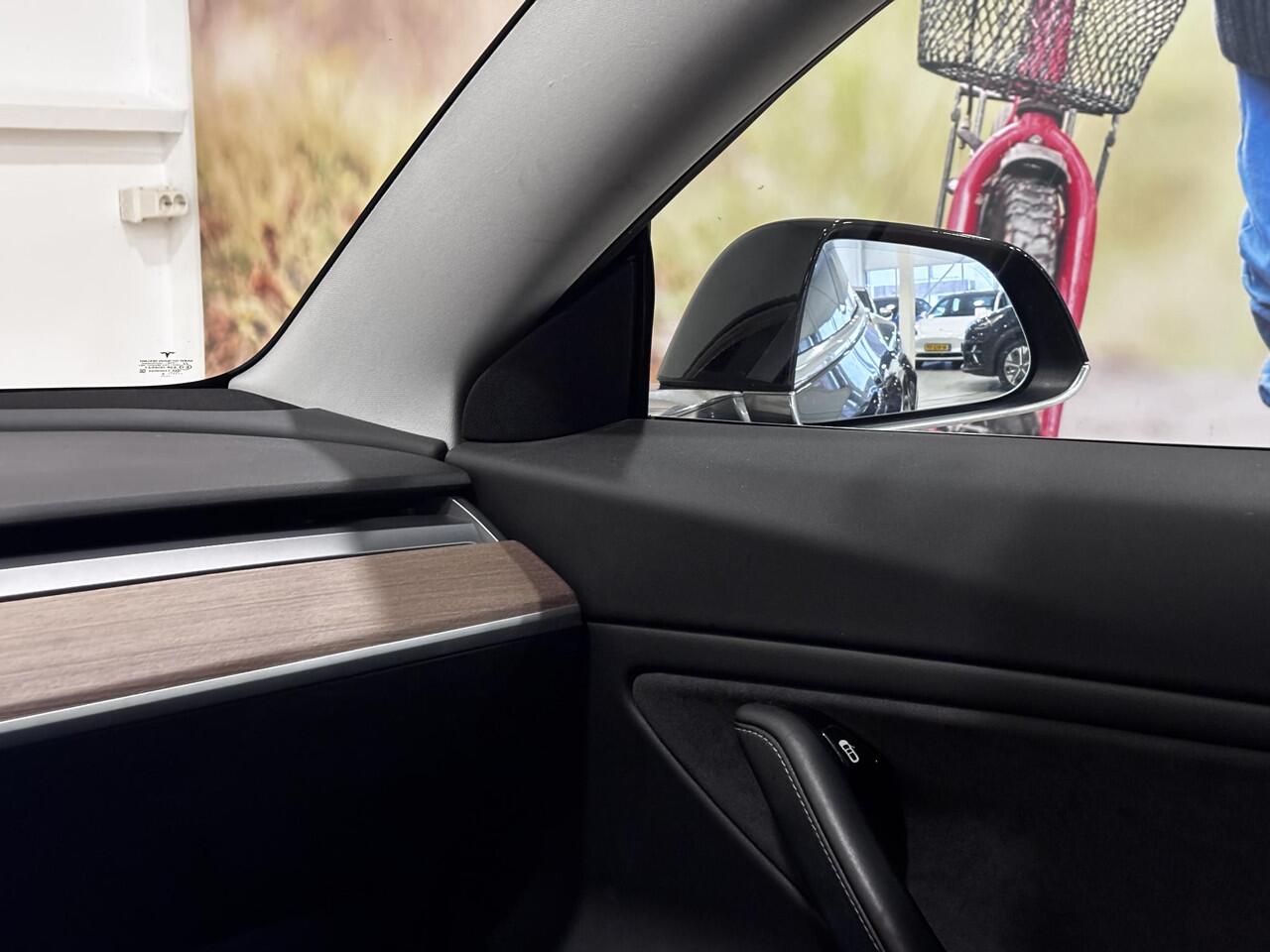 Tesla Model 3 Long Range AWD 75 kWh | 84% SOH | 92.153 km! | Autopilot |