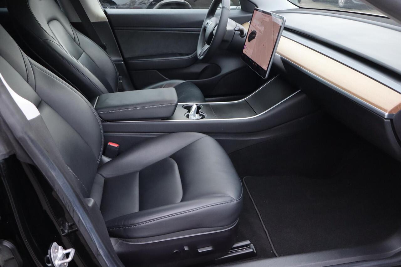 Tesla Model 3 Standard RWD Plus 60 kWh Autopilot 2.5 computer, Lederen interieur, Premium Luidsprekers, 360 Camera