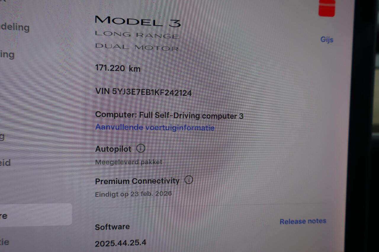 Tesla Model 3 Long Range AWD 75 kWh SOH 88%, Autopilot computer 3.0, Cruise control, Stoelverwarming, Trekhaak