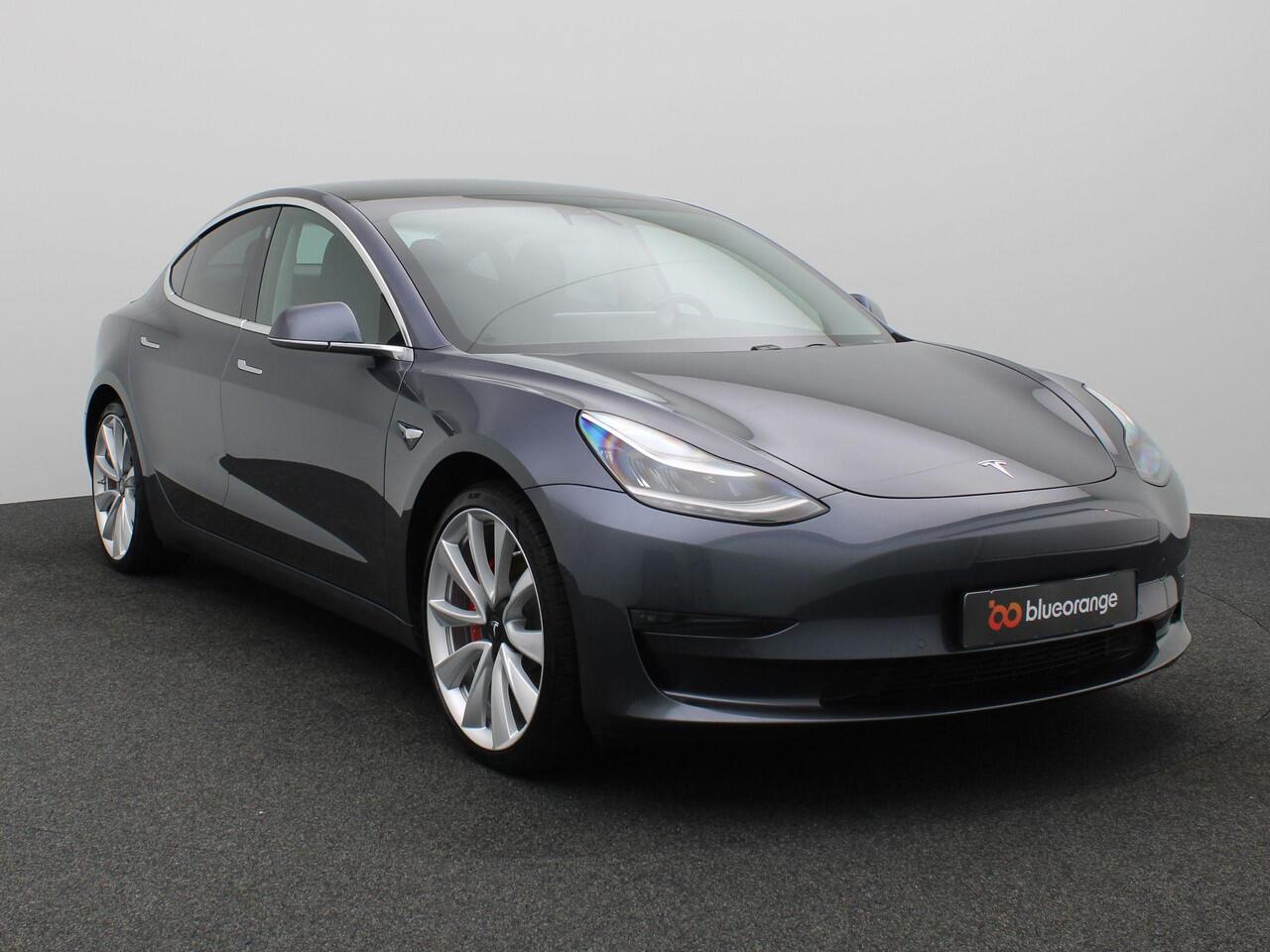 Tesla Model 3 Performance AWD 75 kWh 463PK Aut. SOH 84%, Leder, 360gr. Camera, Keyless, 20" LM Velgen, Autopilot, Stoelverwarming, Side Assist