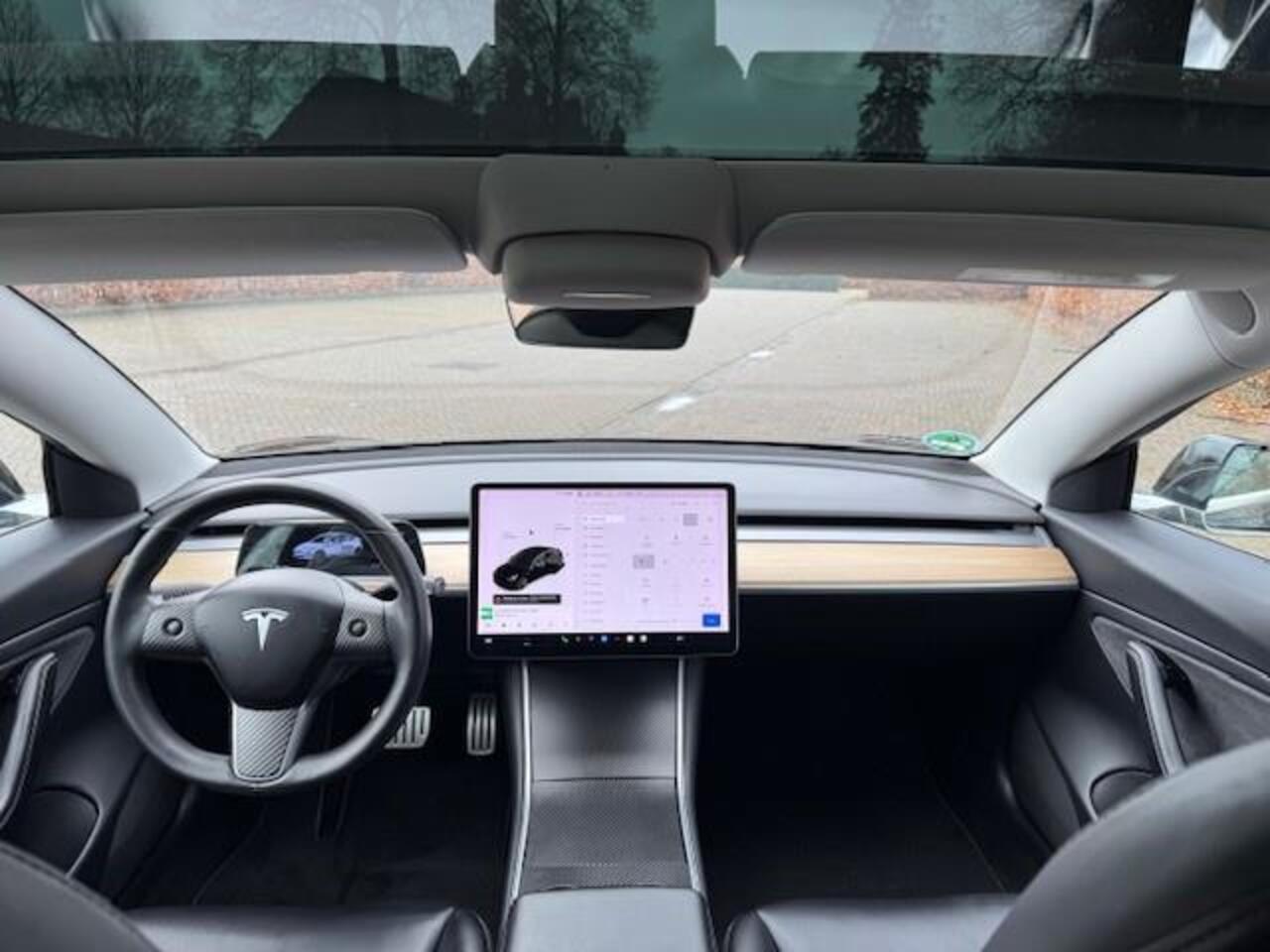 Tesla Model 3 PERFORMANCE AWD 462PK 75KWH SOH 89.5%/TREKHAAK/PANO/FABRIEKSGARANTIE
