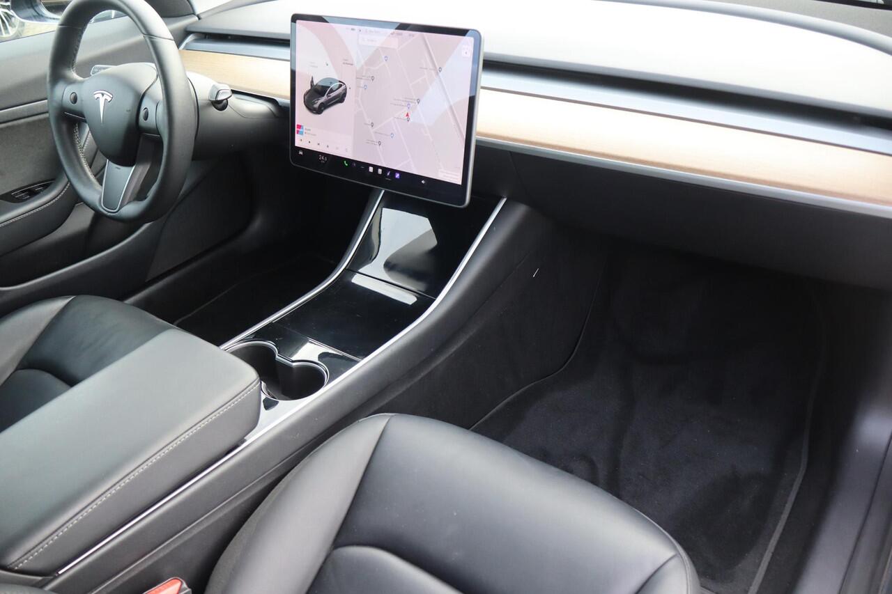 Tesla Model 3 Standard RWD Plus 60 kWh (¤14.864,- excl BTW), 90% SOH, Computer 3, 360 Camera, Autopilot, Trekhaak, Panoramadak