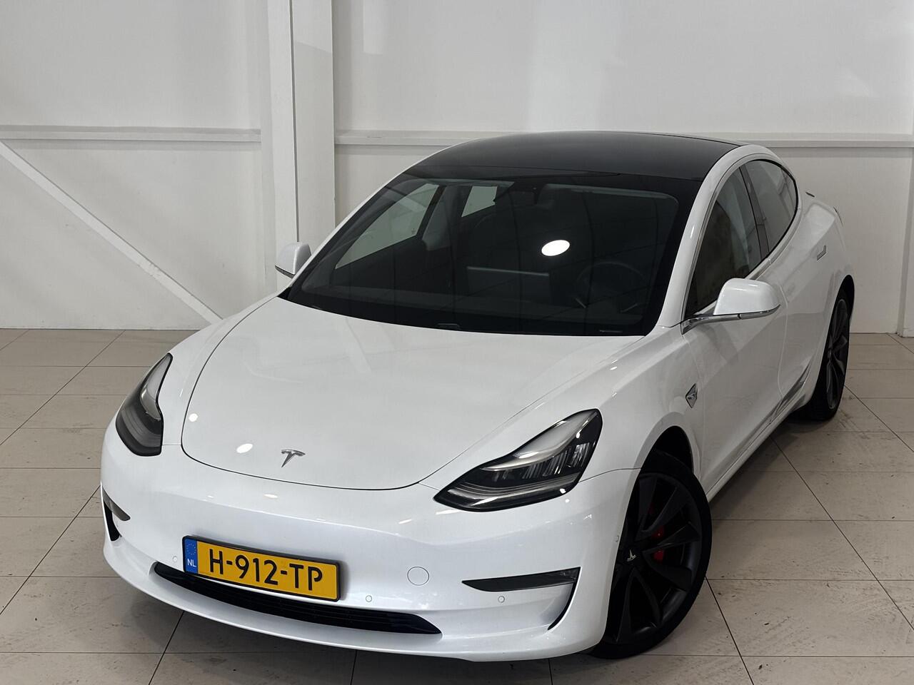 Tesla Model 3 Performance AWD 75 kWh | 89% SOH | Dual Motor | Lichtmetalen velgen | Autopilot