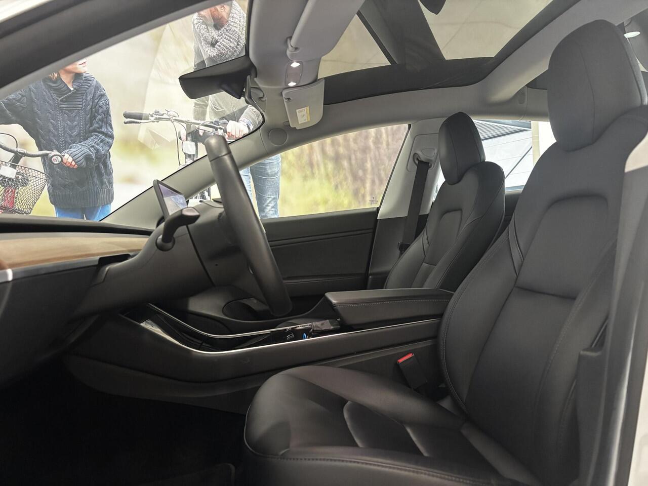 Tesla Model 3 Performance AWD 75 kWh | 89% SOH | Dual Motor | Lichtmetalen velgen | Autopilot