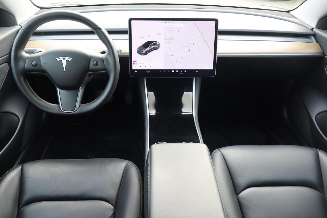 Tesla Model 3 Standard RWD Plus 60 kWh (¤14.864,- excl BTW), 90% SOH, Computer 3, 360 Camera, Autopilot, Trekhaak, Panoramadak
