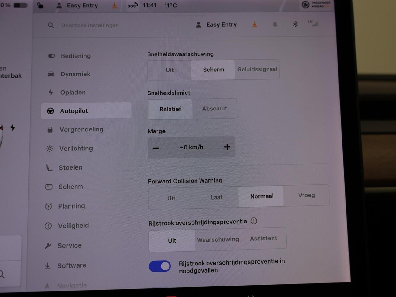 Tesla Model 3 60 kWh RWD *BTW* + LEDER | AUTOPILOT | PANORAMA | 3 CAMERA'S | PRIVACY GLASS