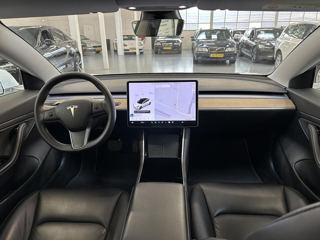 Tesla Model 3 Standard RWD Plus 60 kWh PanoDak, leder..Soh 91.2 %