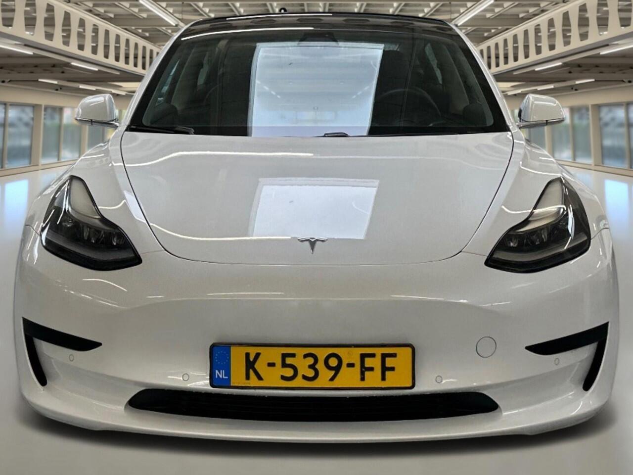 Tesla Model 3 Standard RWD Plus 60 kWh PanoDak, leder..Soh 91.2 %