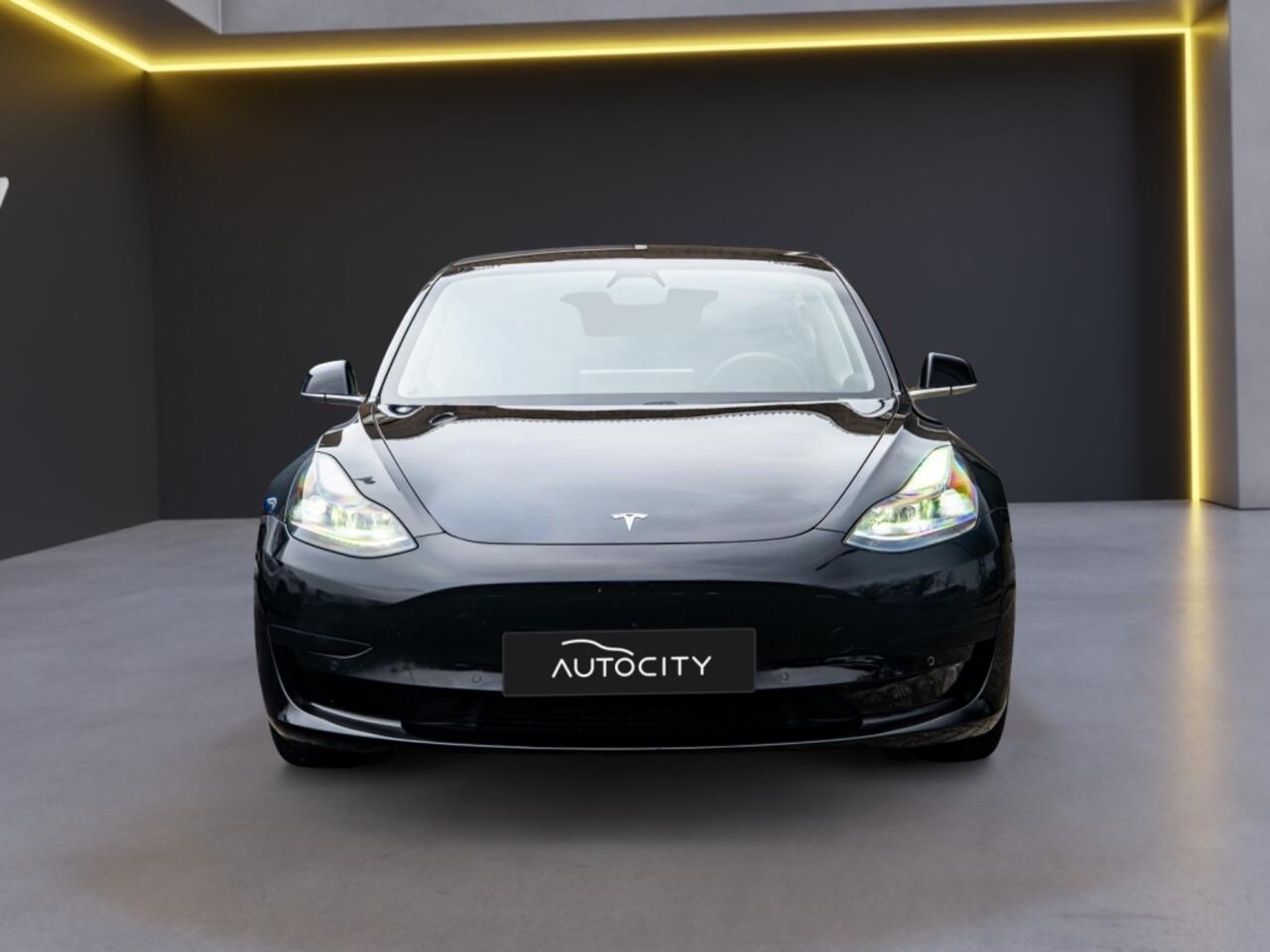 Tesla Model 3 Standard RWD Plus 93% SOH l Trekhaak l LDF3 Autopilot