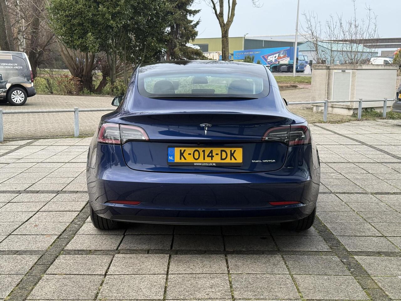 Tesla Model 3 Aut. Long Range Dual Motor AWD | SoH 86% | Trekhaak | Autopilot | Panorama | Leder | 19 Inch |