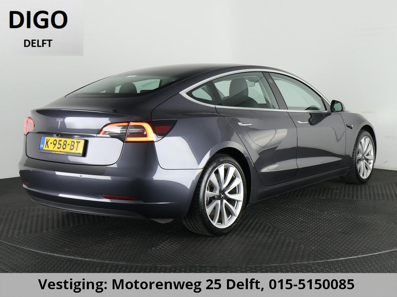 Tesla Model 3 RWD PLUS 60KWH 1e EIG.ACCU SOH 93! BIJNA 2021 GARANTIE TOT 2031* PARKEERSENSOREN V+A . PANORAMADAK . APPLE CARPLAY & ANDROID AUTO . STOELVERWARMING