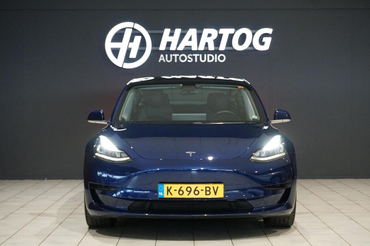 Tesla Model 3 Standard RWD Plus 60 kWh + AUTOPILOT / PREMIUM AUDIO / 19''