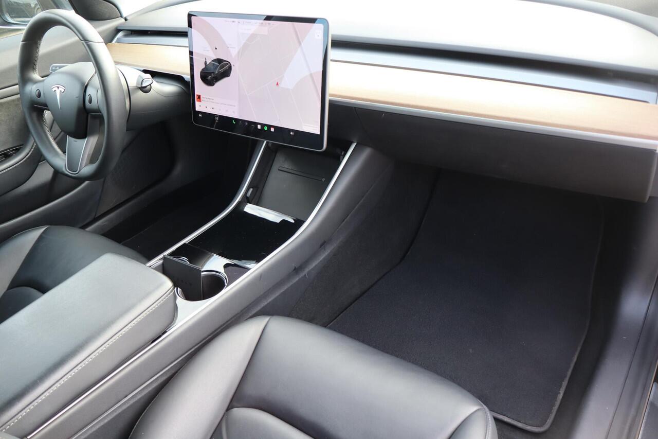 Tesla Model 3 Long Range AWD 75 kWh 89% SOH, Autopilot computer 3.0, 360 Camera, Cruise control, Navigatie, Stoelverwarming