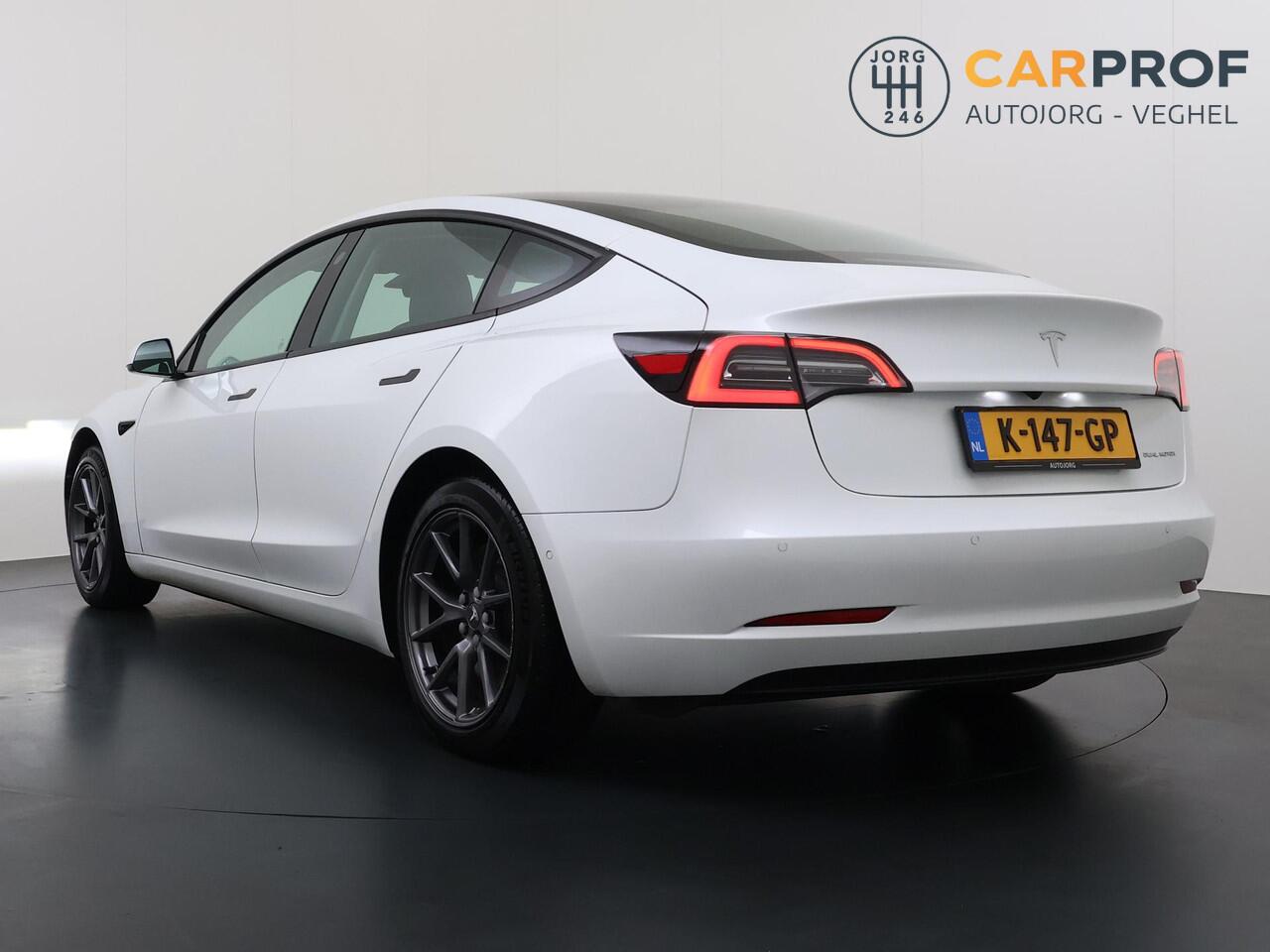 Tesla Model 3 Long Range AWD 75 kWh Dual motor | 1e Eigenaar | LMV | Camera | SOH 90% | NL Auto |