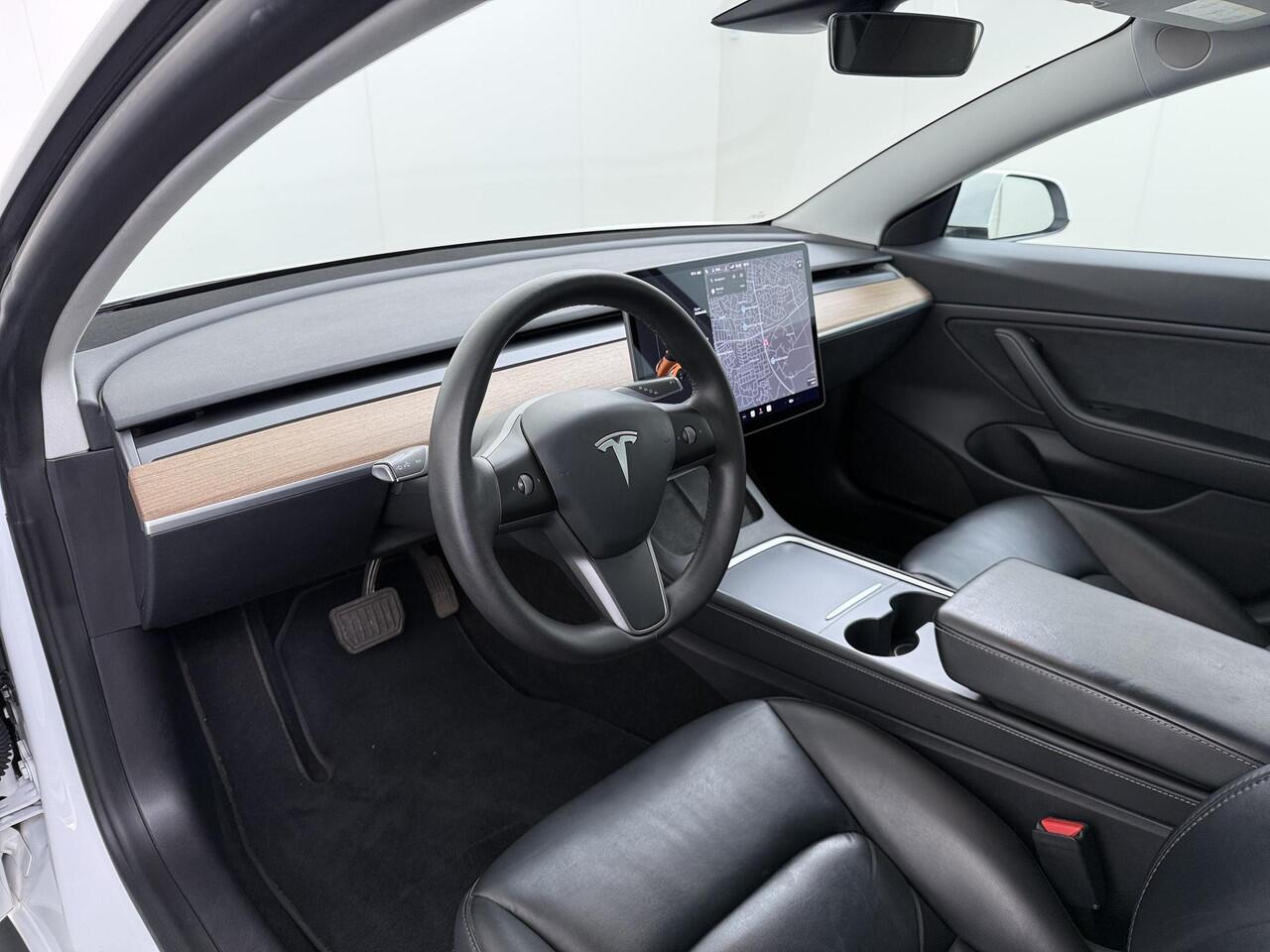 Tesla Model 3 Long Range AWD 75 kWh Dual motor | 1e Eigenaar | LMV | Camera | SOH 90% | NL Auto |