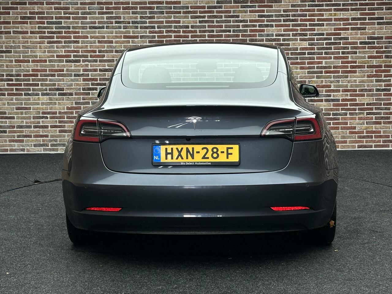 Tesla Model 3 Standard RWD Plus 60 kWh AutoPiloot Panorama Leer Elek Stoel