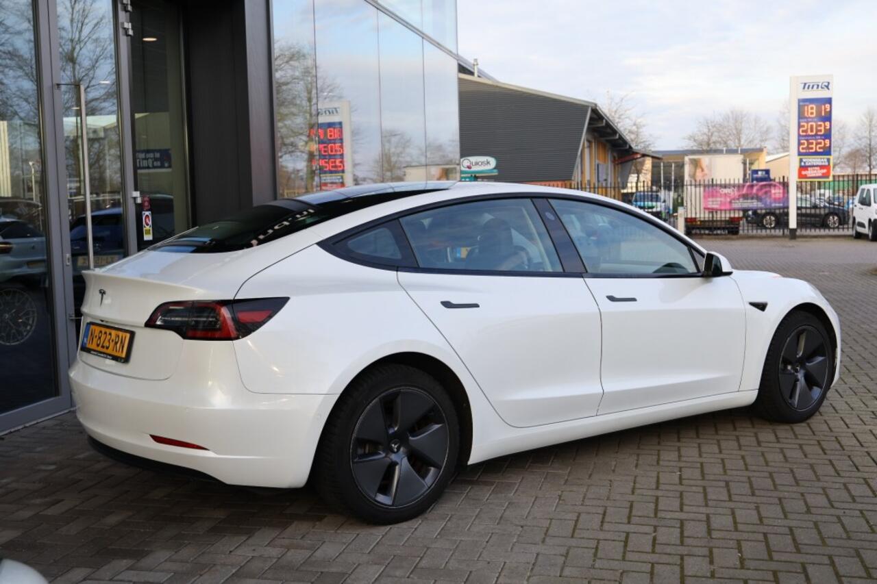 Tesla Model 3 STND.RWD PLUS 60 KWH â¬ 19.750,- excl btw