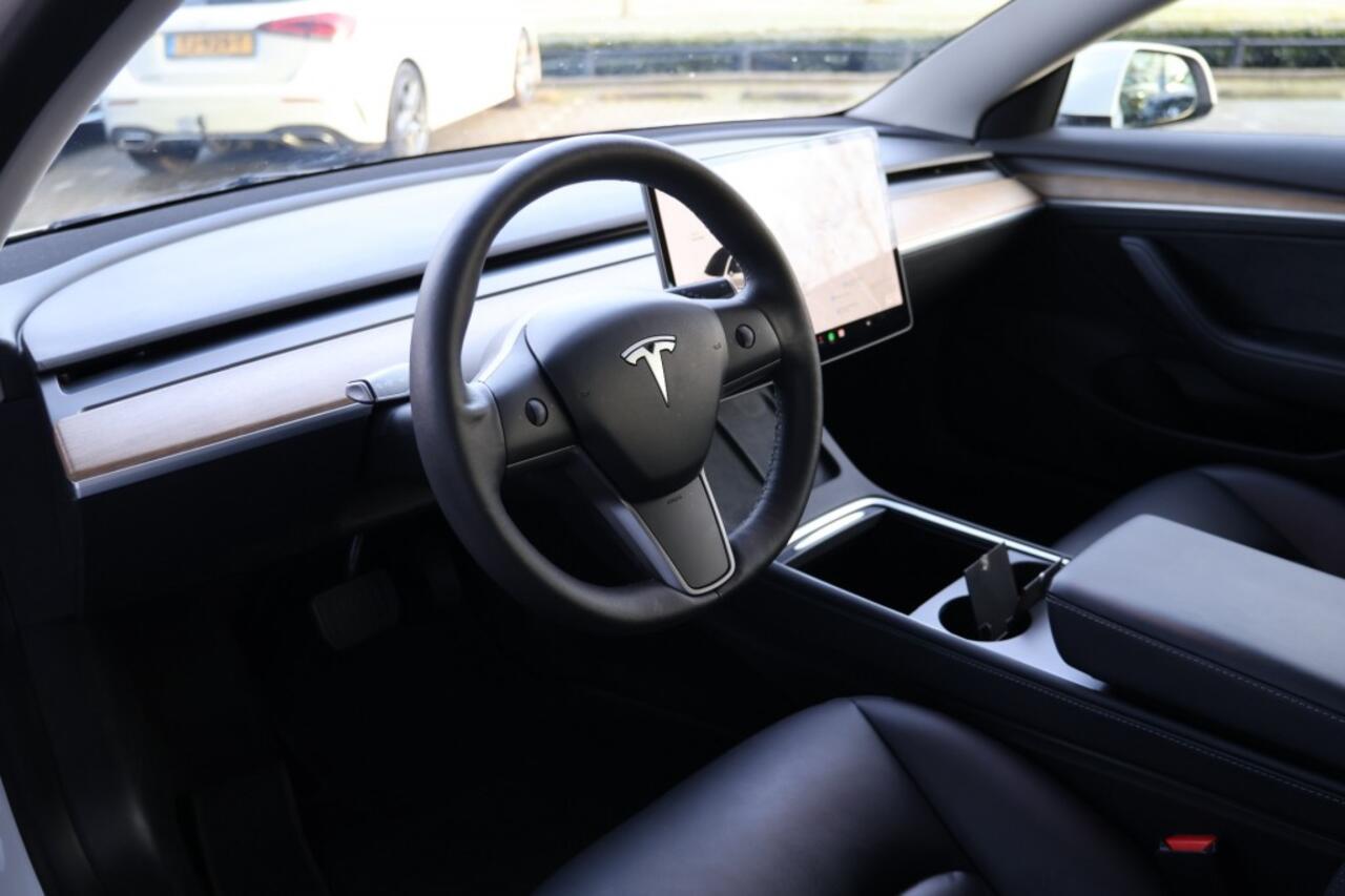 Tesla Model 3 STND.RWD PLUS 60 KWH â¬ 19.750,- excl btw