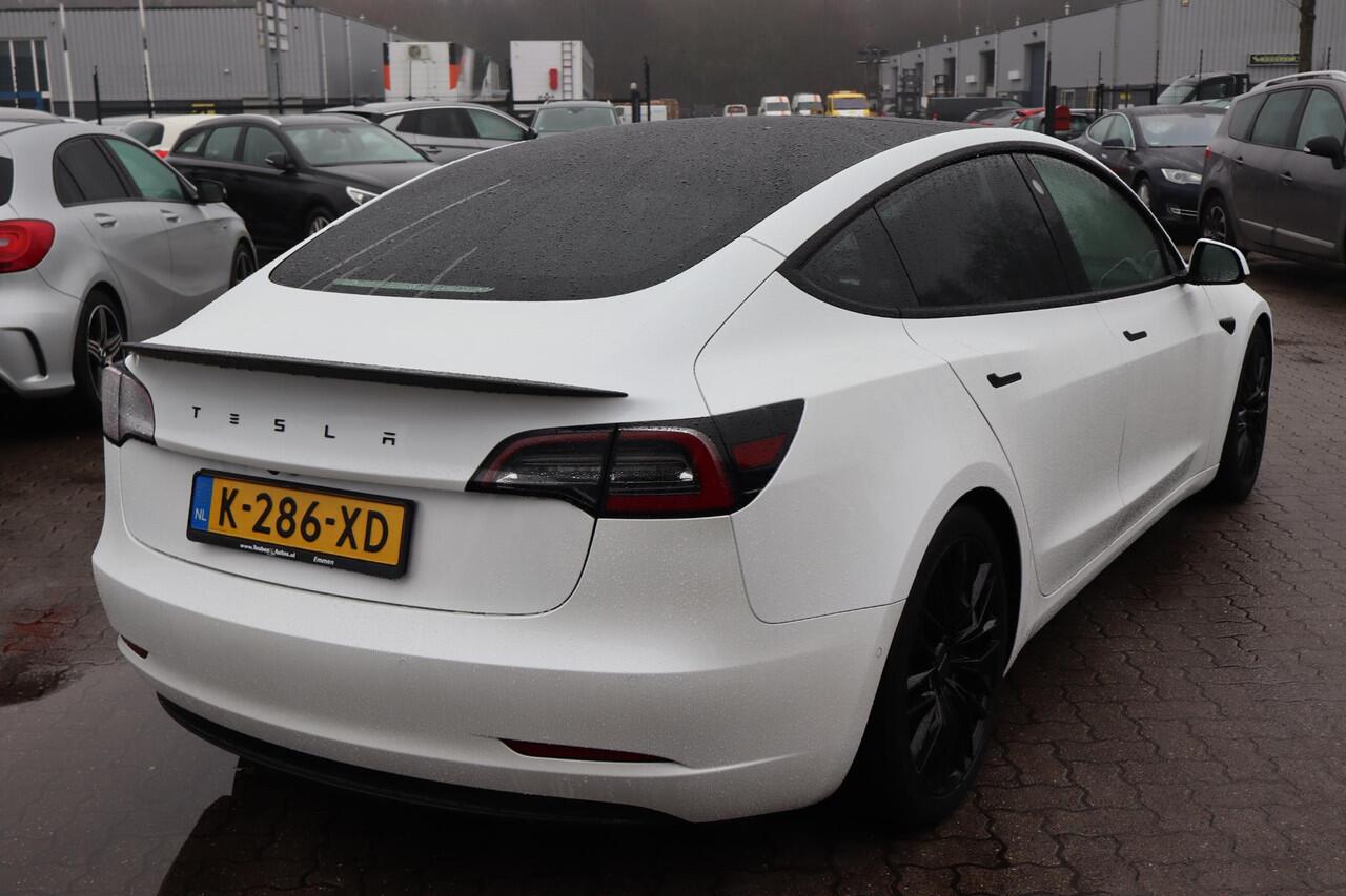 Tesla Model 3 Long Range AWD 75 kWh 93% SOH, Warmtepomp, Autopilot computer 3.0, Lichtmetalen wielen, Panoramadak