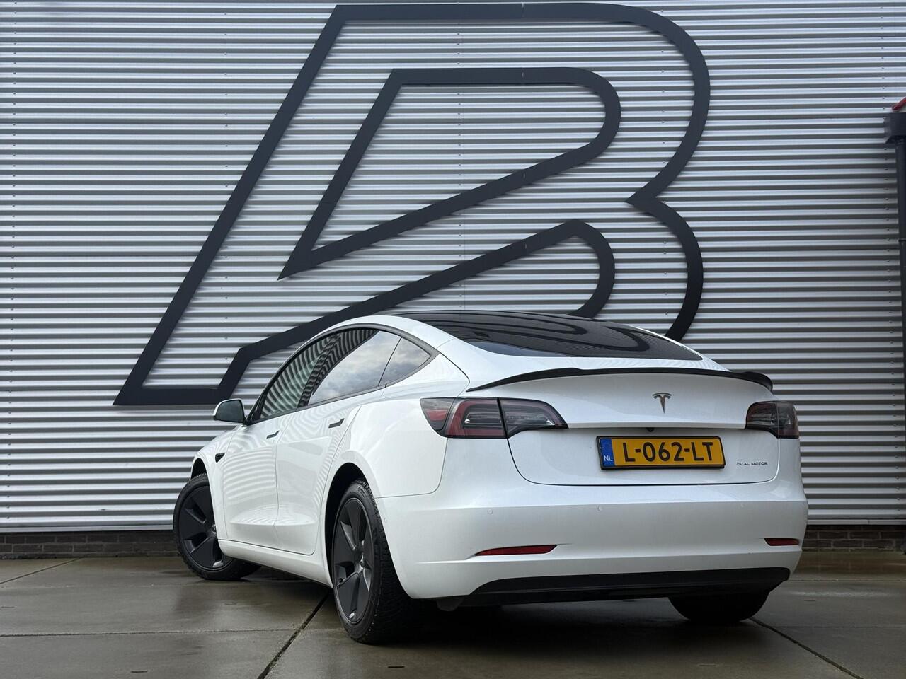 Tesla Model 3 Long Range AWD 75 kWh SoH 88,5%|Navi|Pano|Camera|Clima|Cruise|NL-Auto|N.A.P|APK tot 12-2026