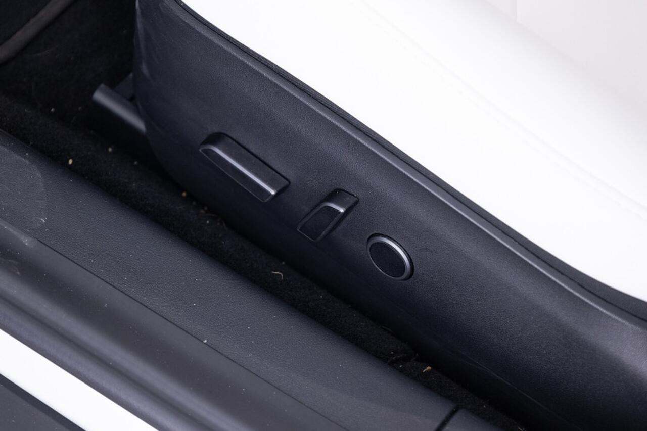 Tesla Model 3 Performance AWD 75 kWh ? 1e Eigenaar